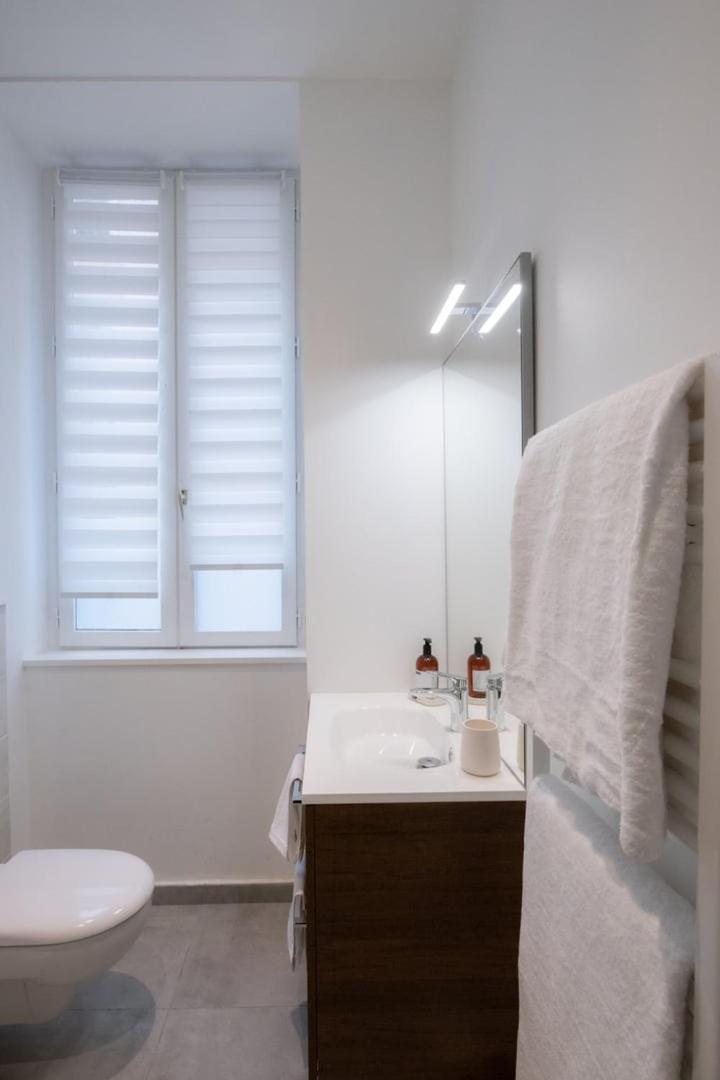Opera 8 - Superbe Studio Refait A Neuf Proche Place Des Terreaux Lyon Bagian luar foto